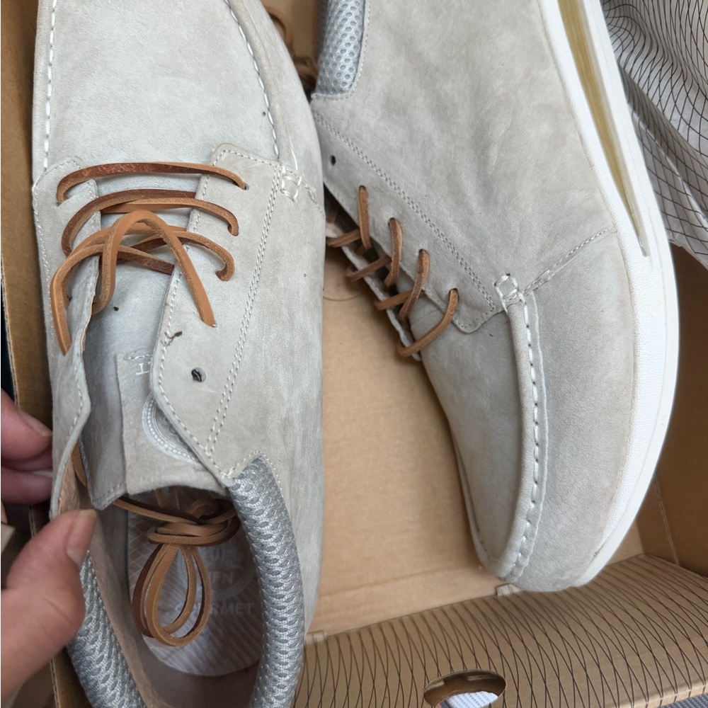 Men’s shoe
